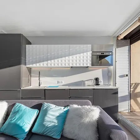 Apartment Blue Dream Heliopolis